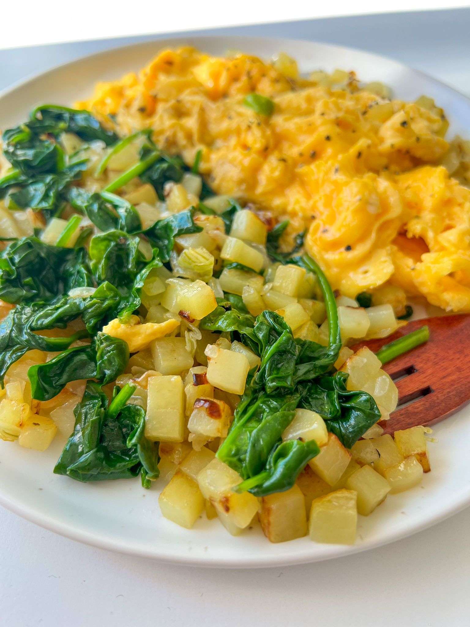 Healthy Spinach Potato Hash: Your Easy & Satisfying Anytime Meal